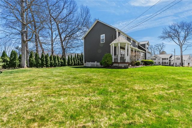 25 Red Hawk Drive, Cranston, RI 02921