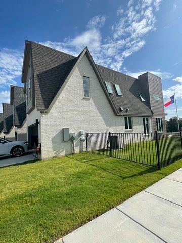 312 Oakbend Drive, Lewisville, TX 75067