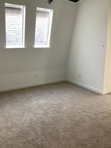 312 Oakbend Drive, Lewisville, TX 75067