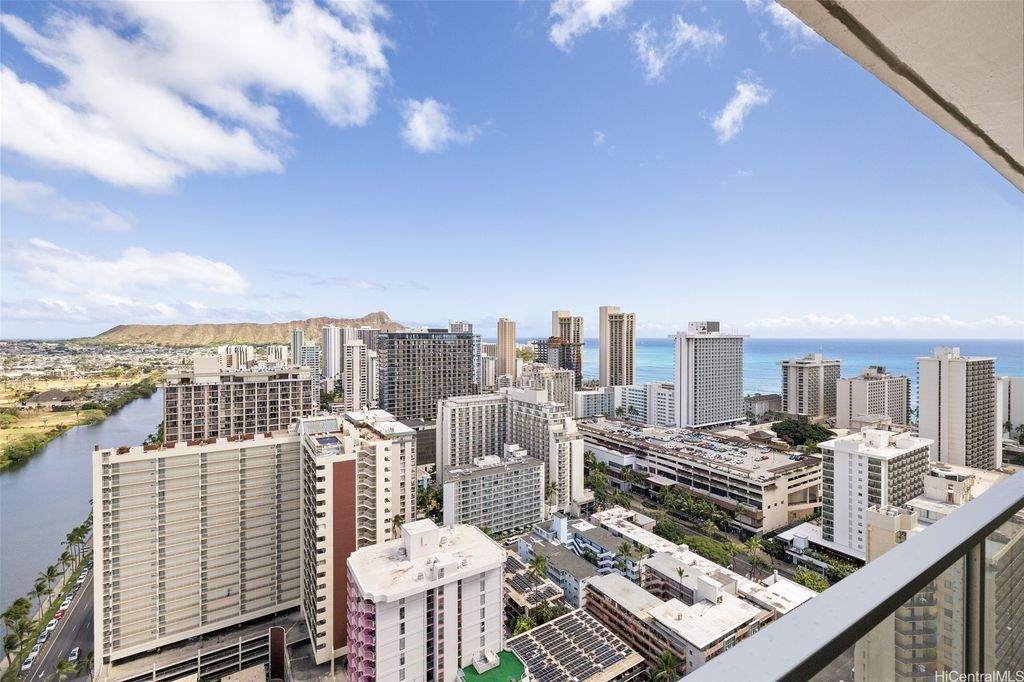 445 Seaside Avenue 3609, Honolulu, HI 96815