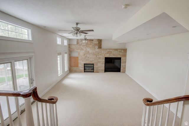 8938 S MIDVALLEY DR, West Jordan, UT 84088
