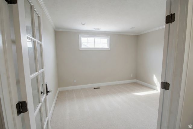 8938 S MIDVALLEY DR, West Jordan, UT 84088