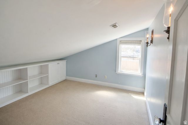 8938 S MIDVALLEY DR, West Jordan, UT 84088