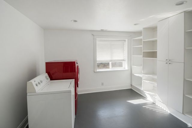 8938 S MIDVALLEY DR, West Jordan, UT 84088