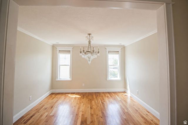 8938 S MIDVALLEY DR, West Jordan, UT 84088
