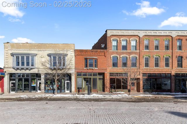 1438 Michigan Ave, Detroit, MI 48216
