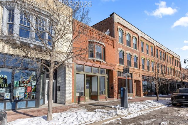 1438 Michigan Ave, Detroit, MI 48216
