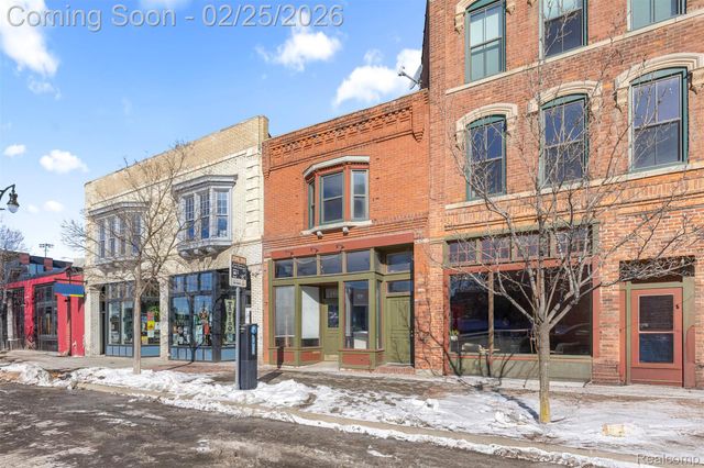 1438 Michigan Ave, Detroit, MI 48216