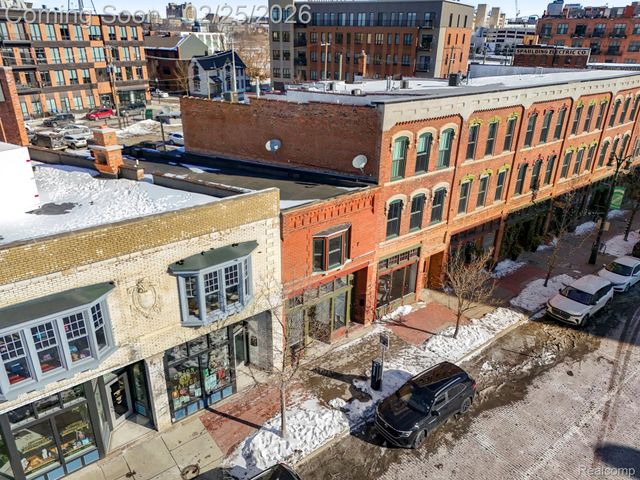 1438 Michigan Ave, Detroit, MI 48216