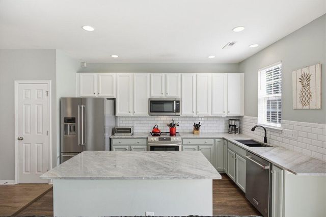 8981 N Red Maple Circle, Summerville, SC 29485