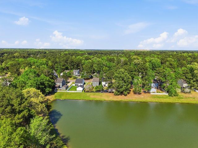 8981 N Red Maple Circle, Summerville, SC 29485