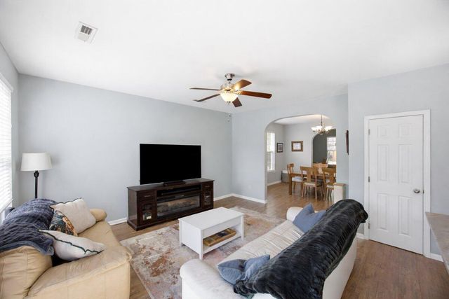 8981 N Red Maple Circle, Summerville, SC 29485