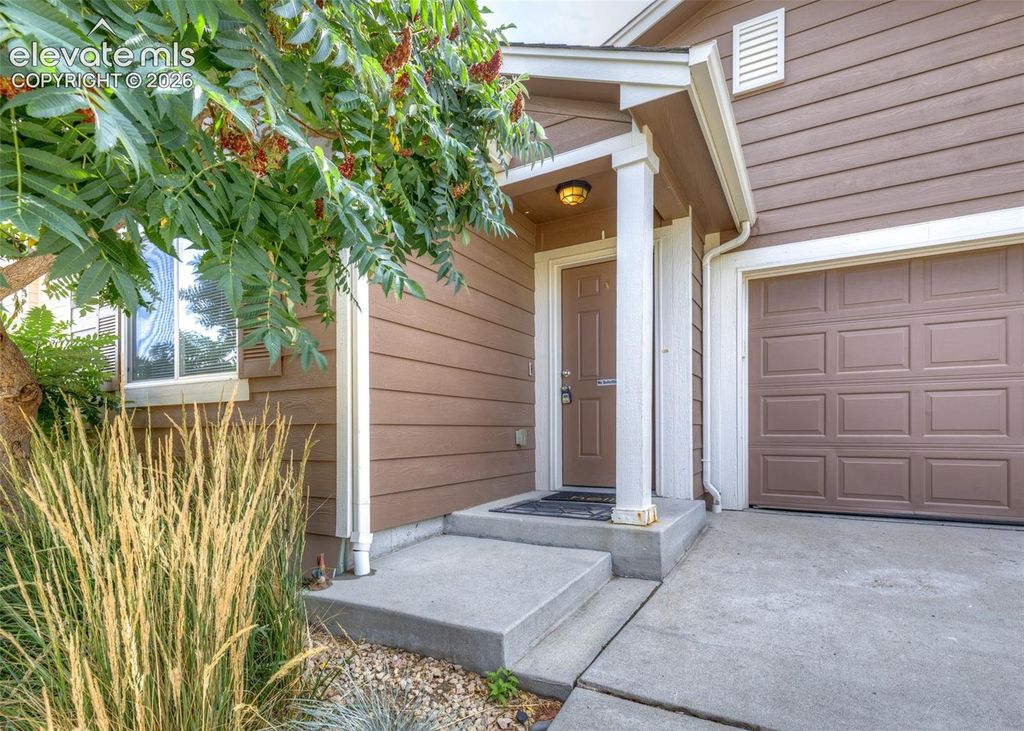 3840 Falconry Drive, Colorado Springs, CO 80922 — photo 2