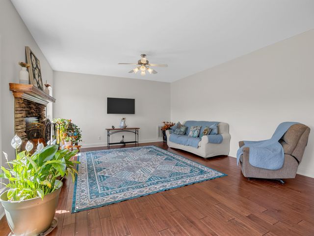 510 Cole Road, Campobello, SC 29322