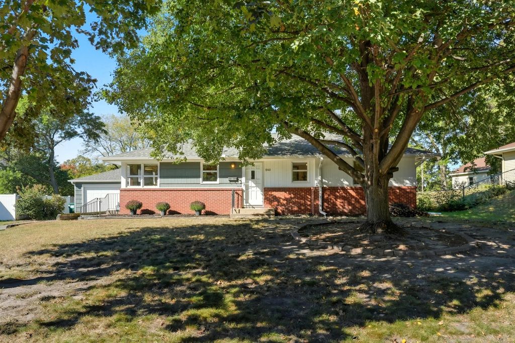 8140 Abbott Avenue S, Bloomington, MN 55431