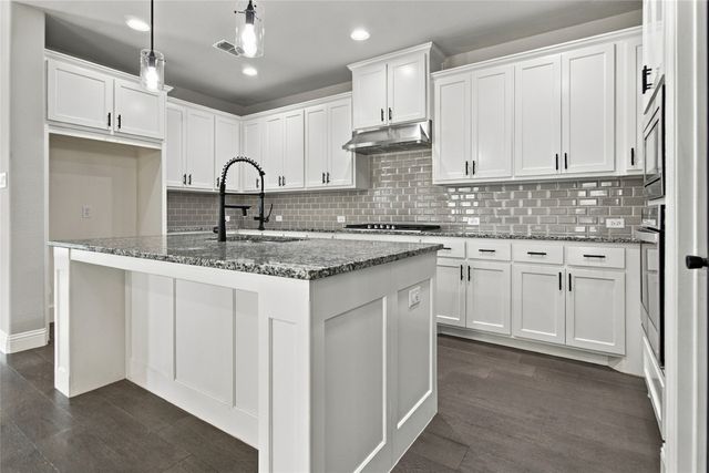 12209 Prudence Drive, Fort Worth, TX 76052