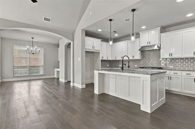 12209 Prudence Drive, Fort Worth, TX 76052