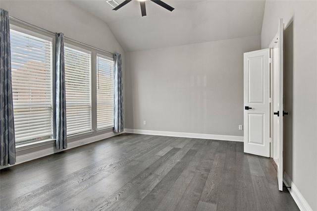 12209 Prudence Drive, Fort Worth, TX 76052