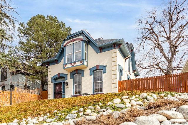 2530 Arapahoe Street, Denver, CO 80205