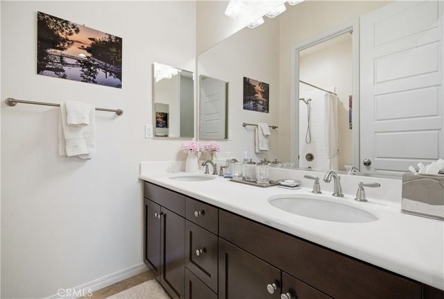 4977 Hydepark Drive, Agoura Hills, CA 91301
