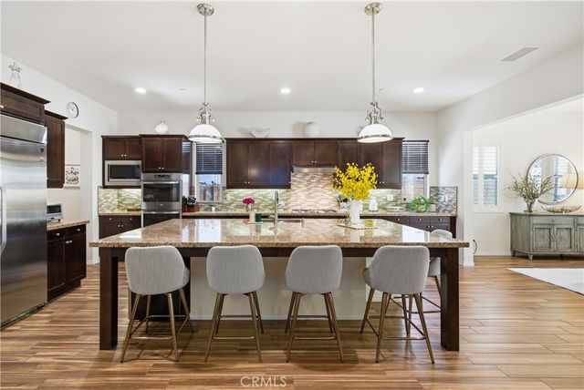 4977 Hydepark Drive, Agoura Hills, CA 91301