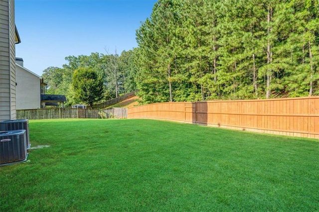 3355 Palmer Lake Pointe, Douglasville, GA 30135