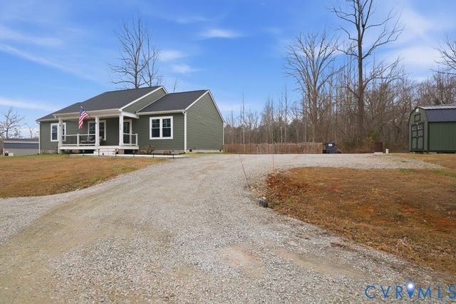 1713 Mt Olivett Rd, Powhatan, VA 23139