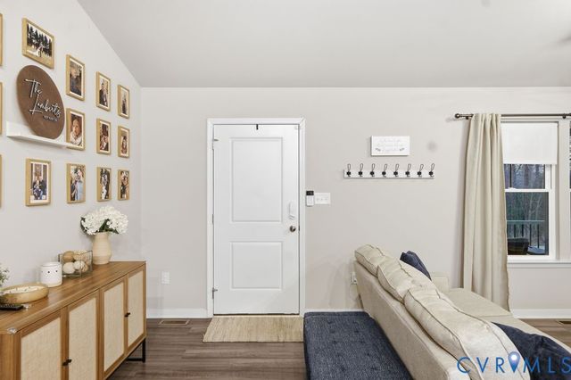 1713 Mt Olivett Rd, Powhatan, VA 23139