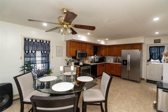 8 Fourth Street, Godeffroy, NY 12729