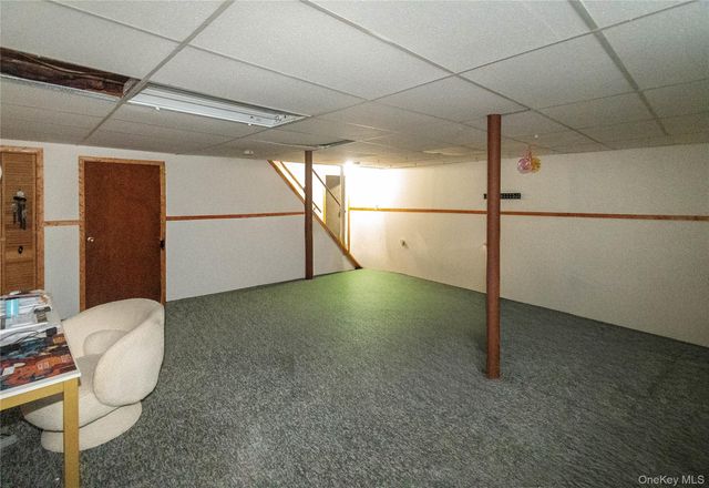 8 Fourth Street, Godeffroy, NY 12729