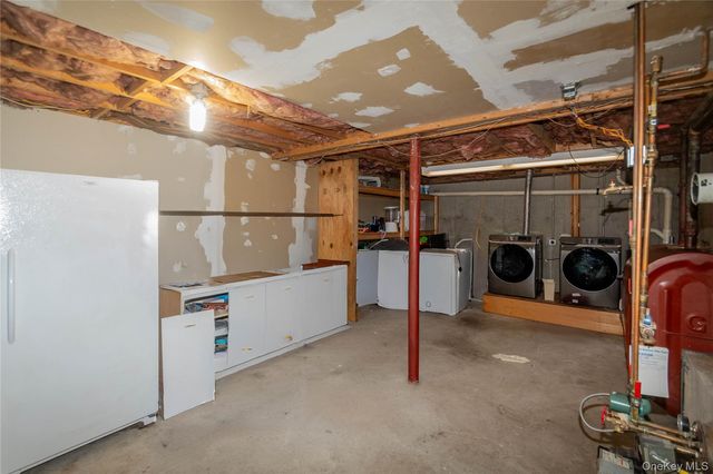 8 Fourth Street, Godeffroy, NY 12729