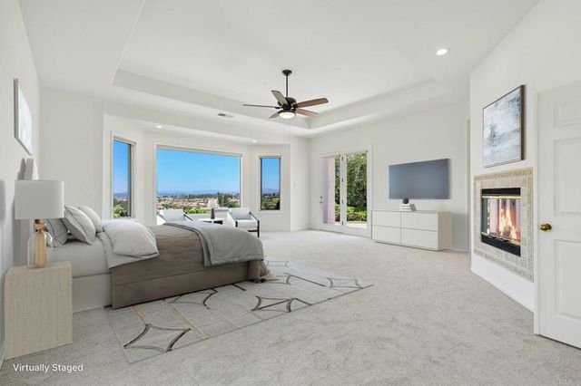 17572 Via Loma Drive, Poway, CA 92064