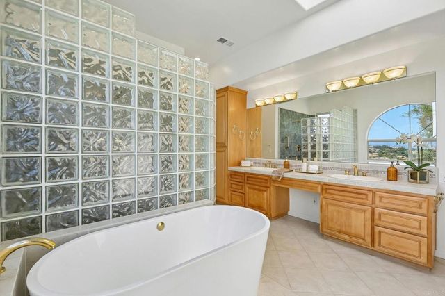 17572 Via Loma Drive, Poway, CA 92064