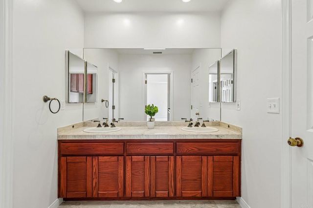 17572 Via Loma Drive, Poway, CA 92064
