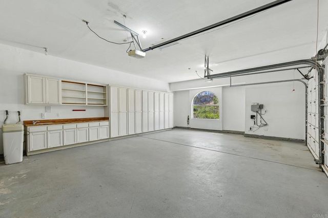17572 Via Loma Drive, Poway, CA 92064