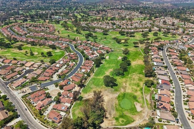 17572 Via Loma Drive, Poway, CA 92064