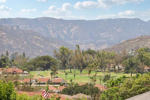 17572 Via Loma Drive, Poway, CA 92064