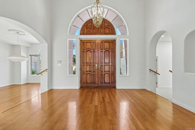 17572 Via Loma Drive, Poway, CA 92064