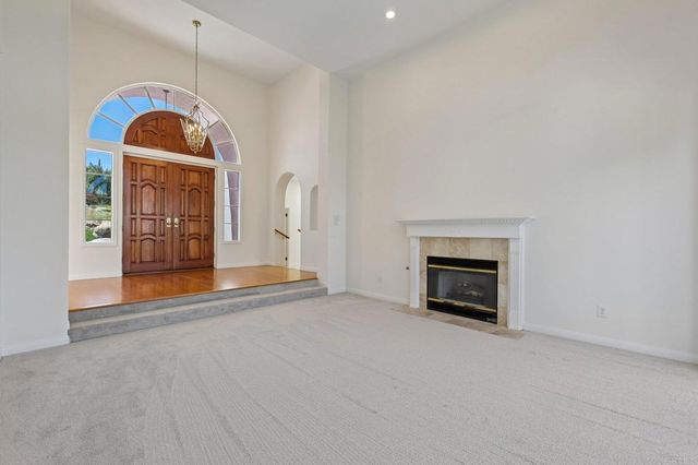 17572 Via Loma Drive, Poway, CA 92064
