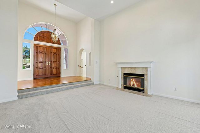 17572 Via Loma Drive, Poway, CA 92064