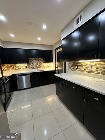 1907 Barrow Way, Duluth, GA 30096