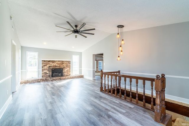 4020 Carroll Road, Fort Wayne, IN 46818