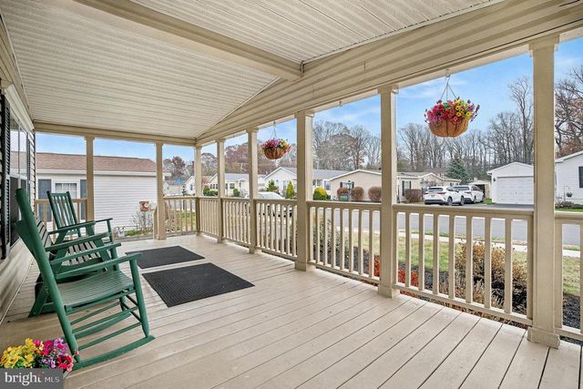 1106 JFK DR, North Wales, PA 19454