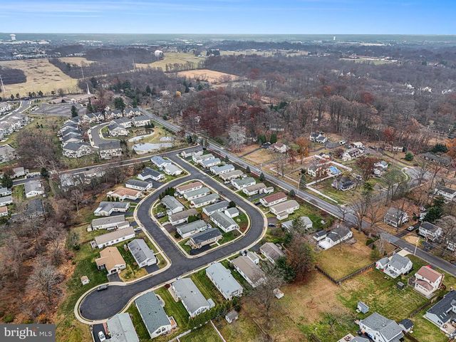 1106 JFK DR, North Wales, PA 19454