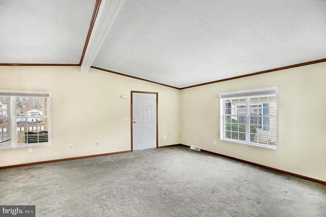 1106 JFK DR, North Wales, PA 19454