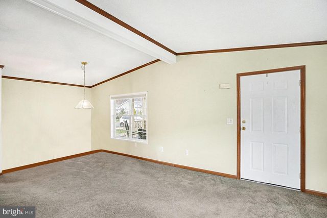 1106 JFK DR, North Wales, PA 19454