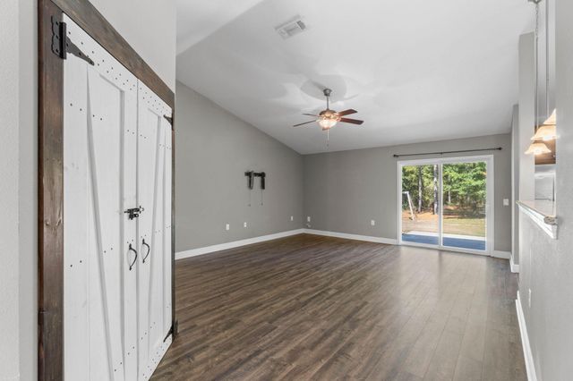 6404 Welannee Boulevard, Laurel Hill, FL 32567