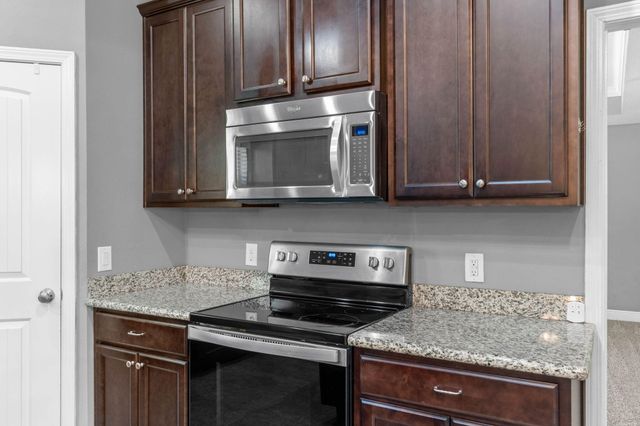 6404 Welannee Boulevard, Laurel Hill, FL 32567