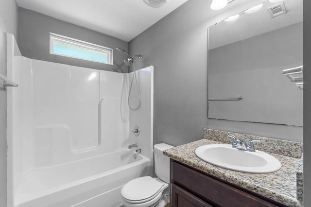 6404 Welannee Boulevard, Laurel Hill, FL 32567