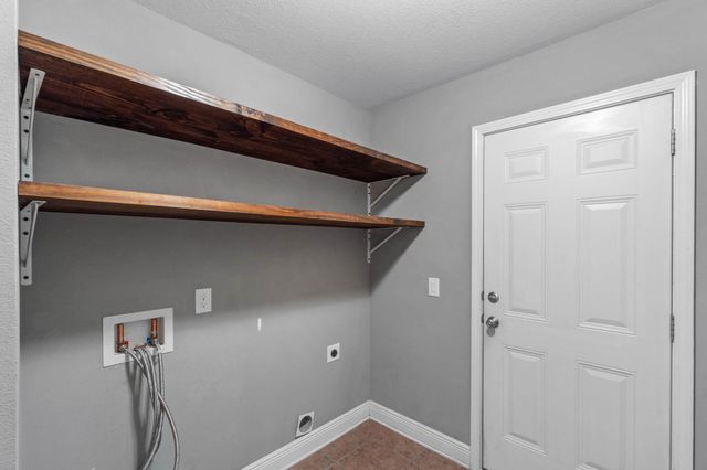 6404 Welannee Boulevard, Laurel Hill, FL 32567